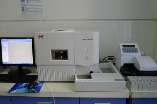 檢驗(yàn)設(shè)備五分類(lèi)血球儀使用注意事項(xiàng)有哪些進(jìn)口與國(guó)產(chǎn)哪個(gè)好