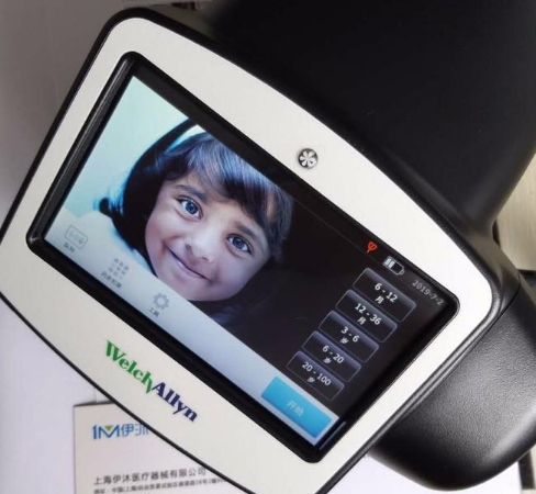 視力篩查儀在眼科疾病預防中的社區(qū)應用