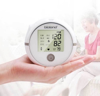 精準(zhǔn)檢測，預(yù)警健康：新一代便攜式血糖血壓一體機的創(chuàng)新實踐