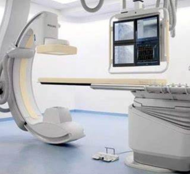 精準(zhǔn)血管成像的未來(lái)：數(shù)字減影血管造影（DSA）系統(tǒng)的臨床應(yīng)用與創(chuàng)新