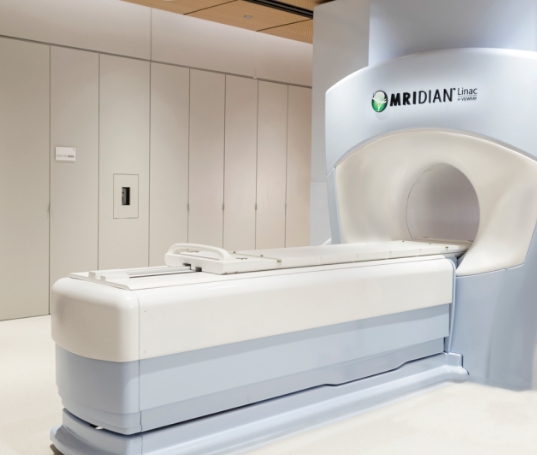 精準(zhǔn)腫瘤治療的利器：術(shù)中放射治療（IORT）系統(tǒng)的臨床效果與創(chuàng)新