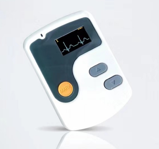 無創(chuàng)心臟監(jiān)測新突破：穿戴式心率變異性分析儀全天候守護(hù)心臟健康