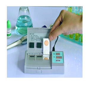 袖珍型農(nóng)殘檢測儀 RAT-218